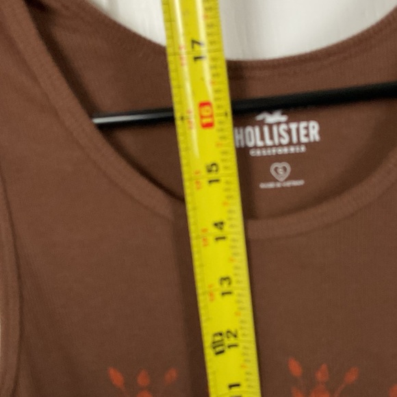 Pre-Owned Hollister Junior Brown Graphic Tank Top, Size S - Picture 9 of 10